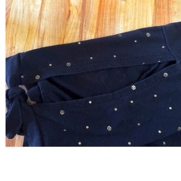 LANE BRYANT Short Sleeve Shirt Cold Shoulder 26/28 Black With Gold Dots - Picture 4 of 4